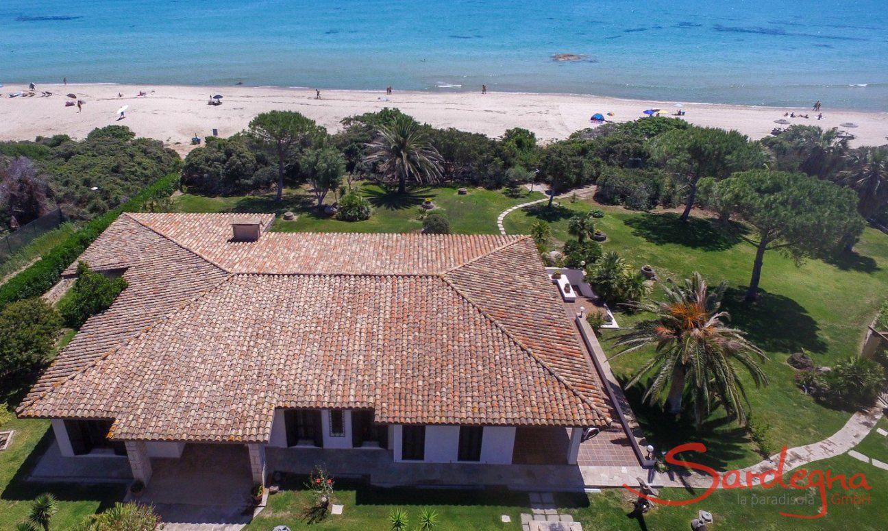Villa Nautilus | Villa Nautillus, first row to the beach Villa Nautillus, first row to the beach
