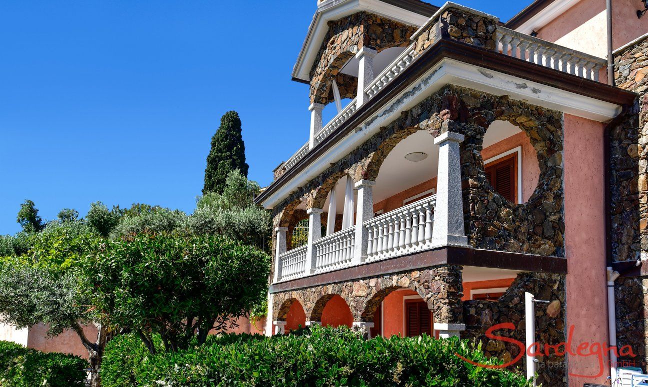 Apartment Castededdu 5 | Position: it is the top floor with the small roof Castededdu 5