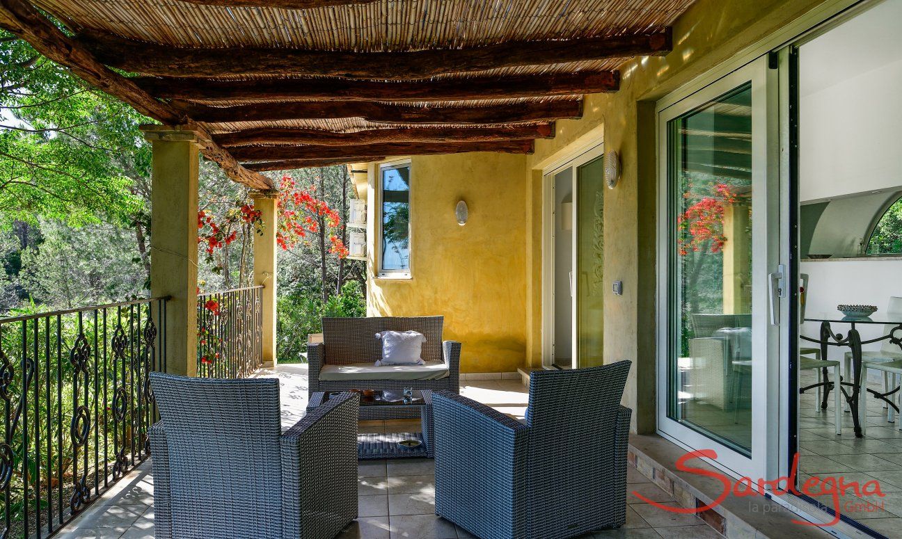 Villa Paradiso | Lounge area on the terrace Lounge area on the terrace
