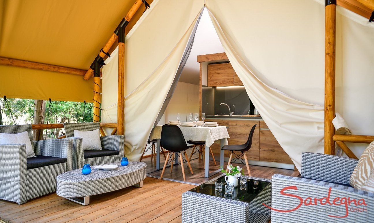 Zelt-Lodge Orri 2 | Comfy furnished terrace (Example picture, actual photos will be published in spring) Comfy furnished terrace