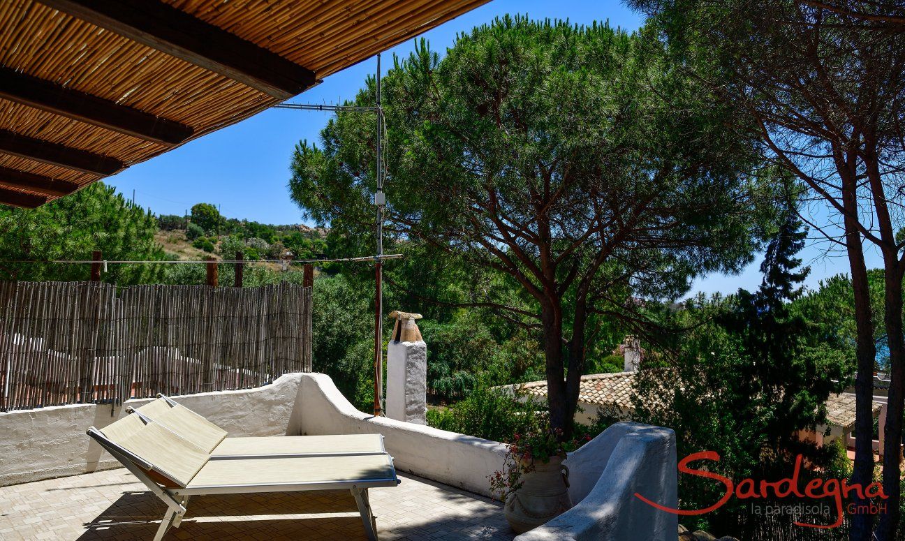 Villa Liliana | Roof terrace with sun beds Roof terrace with sun beds