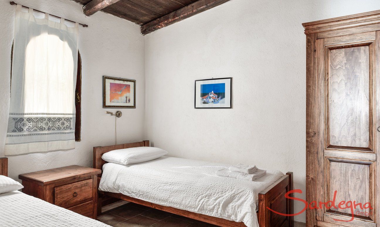 Villa Liliana | Bedroom 2 with two single beds Bedroom 2