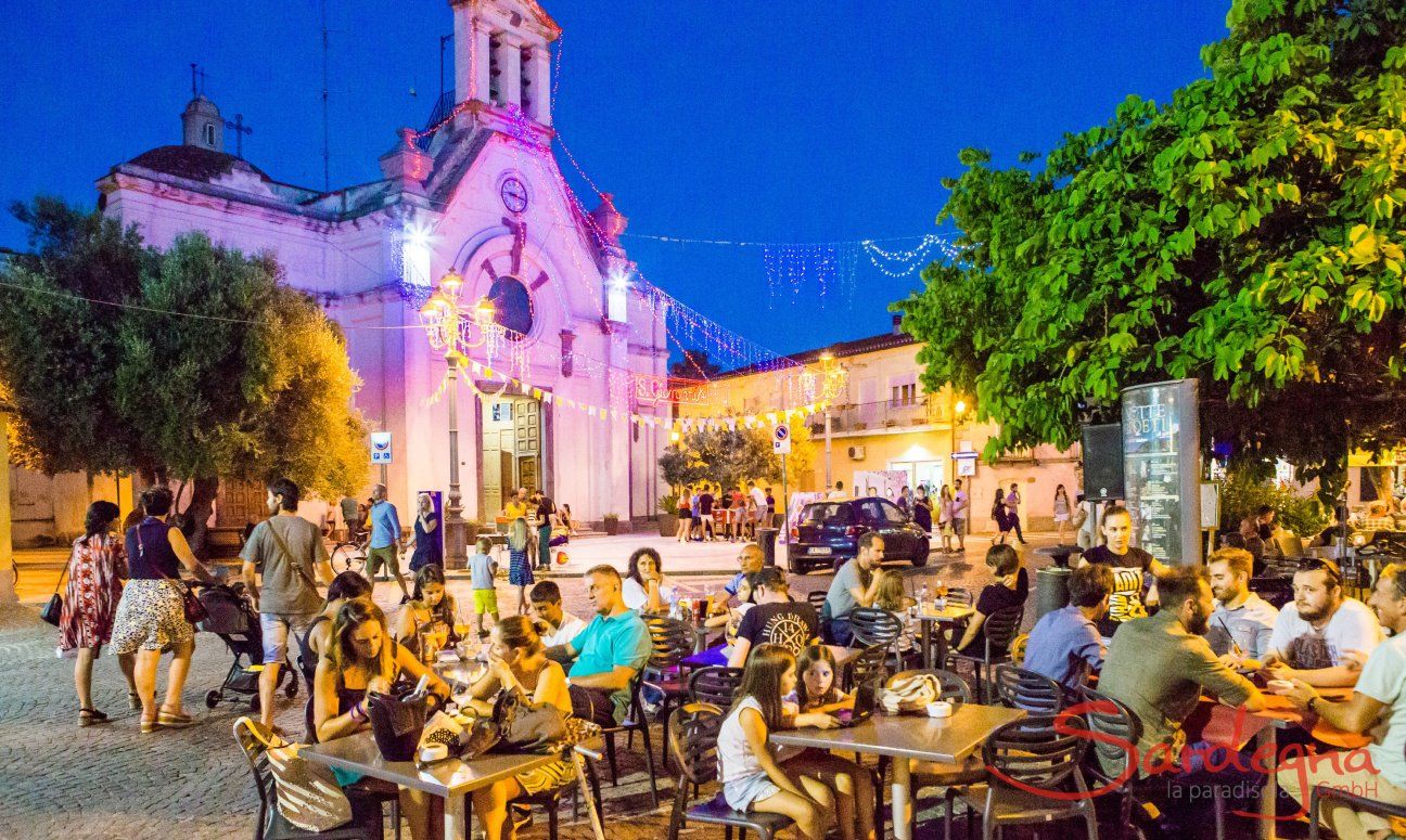 Crowded bars in summer nights the centre of Pula