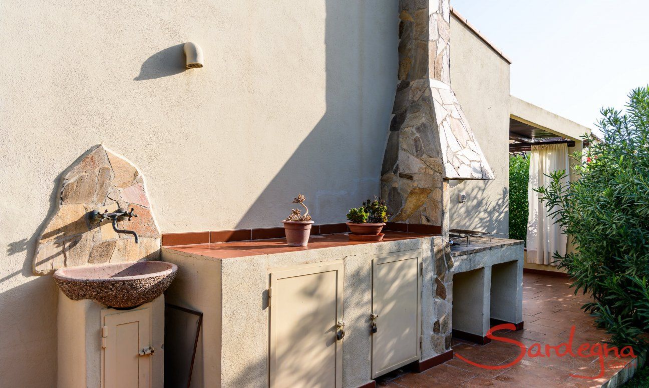 Villa Giangaleazzo | Outdoor BBQ area Outdoor BBQ area