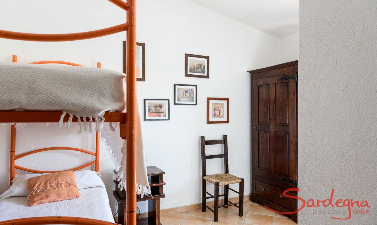 Villa Giangaleazzo | Bedroom 4 with a bunk bed Bedroom 4 with a bunk bed