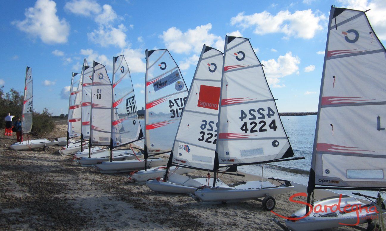 Saling race on the beach of Is Suergius, Pula