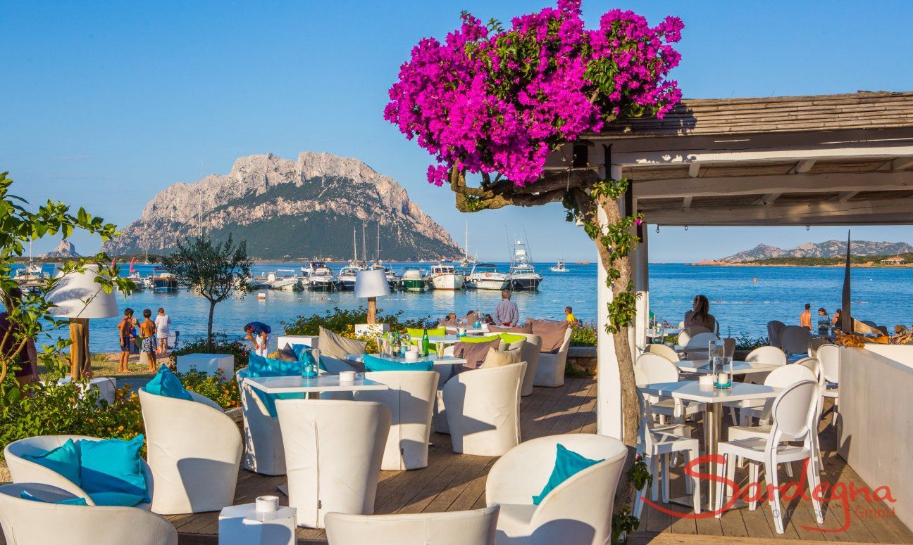 Restaurant in the harbour of Porto San Paolo  in front of the isle Tavolara