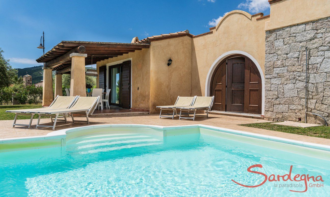 Villa Campidano 7 | Private pool in the garden Pool Campidano 7