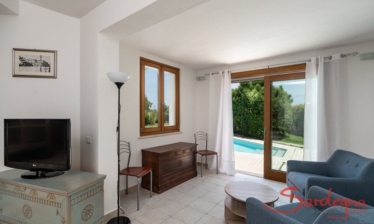 Villa del Campo | From the living room into the pool Villa del Campo, Is Molas, Pula
