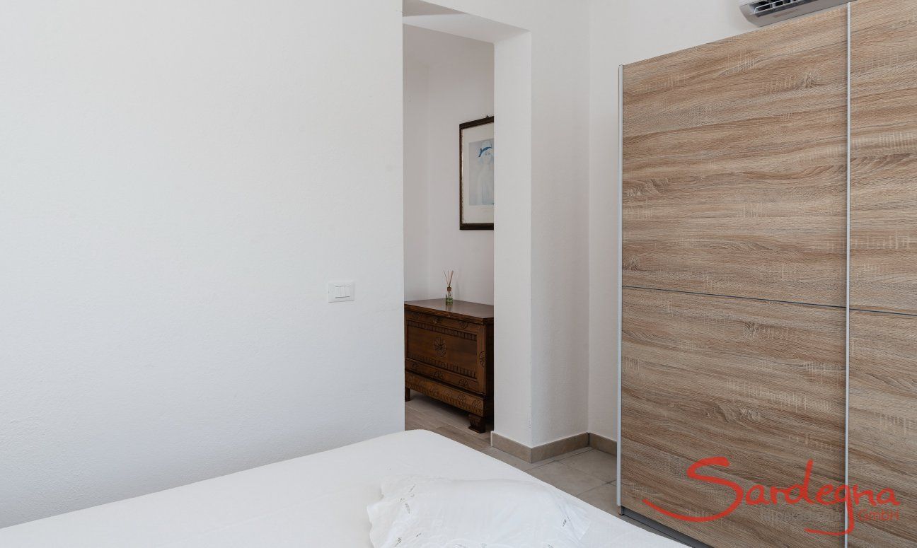 Villa del Campo | Bedroom 2 on the first floor with airconditioning Villa del Campo, Is Molas, Pula