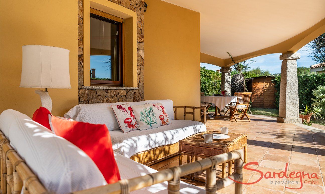Villa Tiziana 11 | The outside sofa made of bamboo invites you to relax Portrait of the house