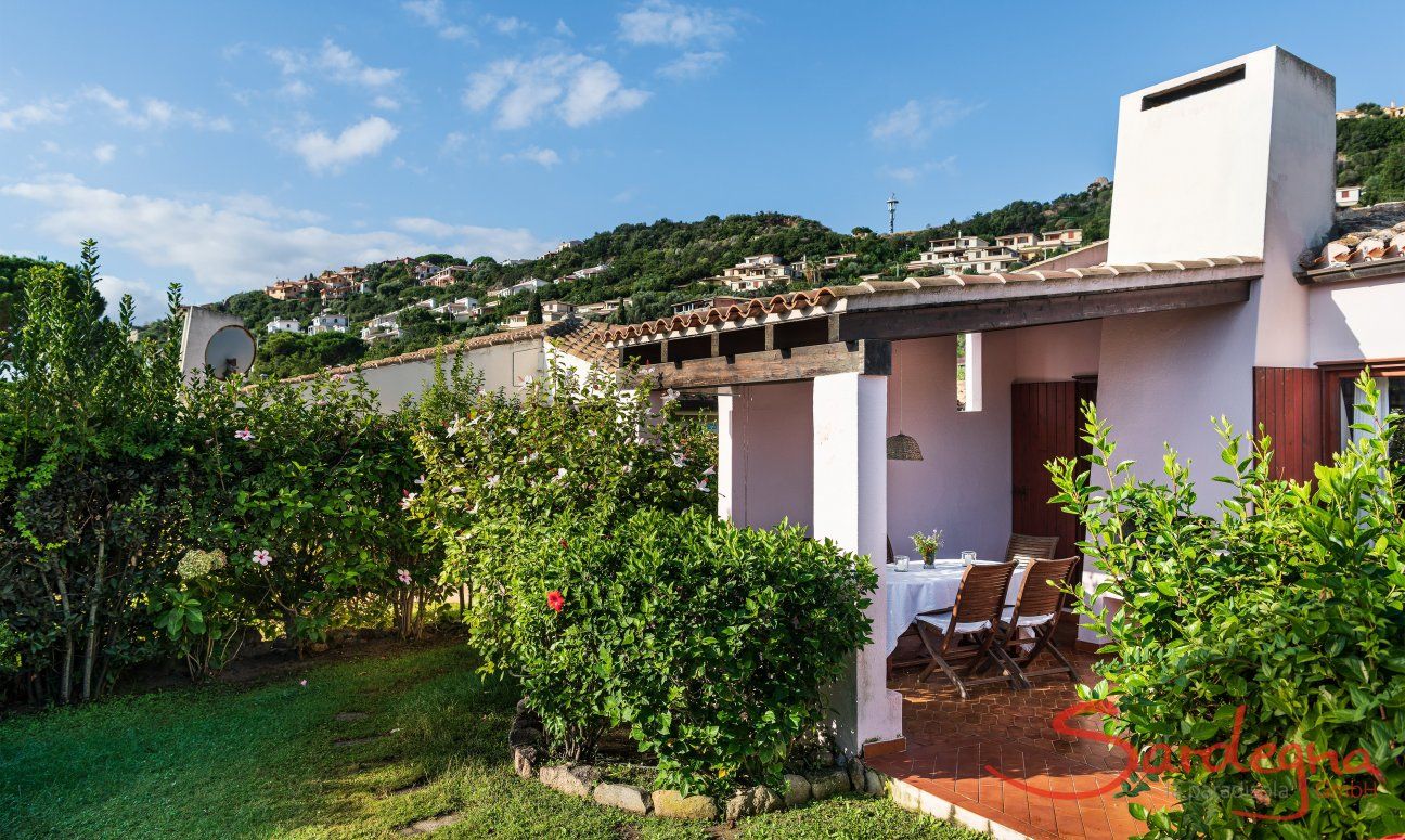 Front view, garden and terrace