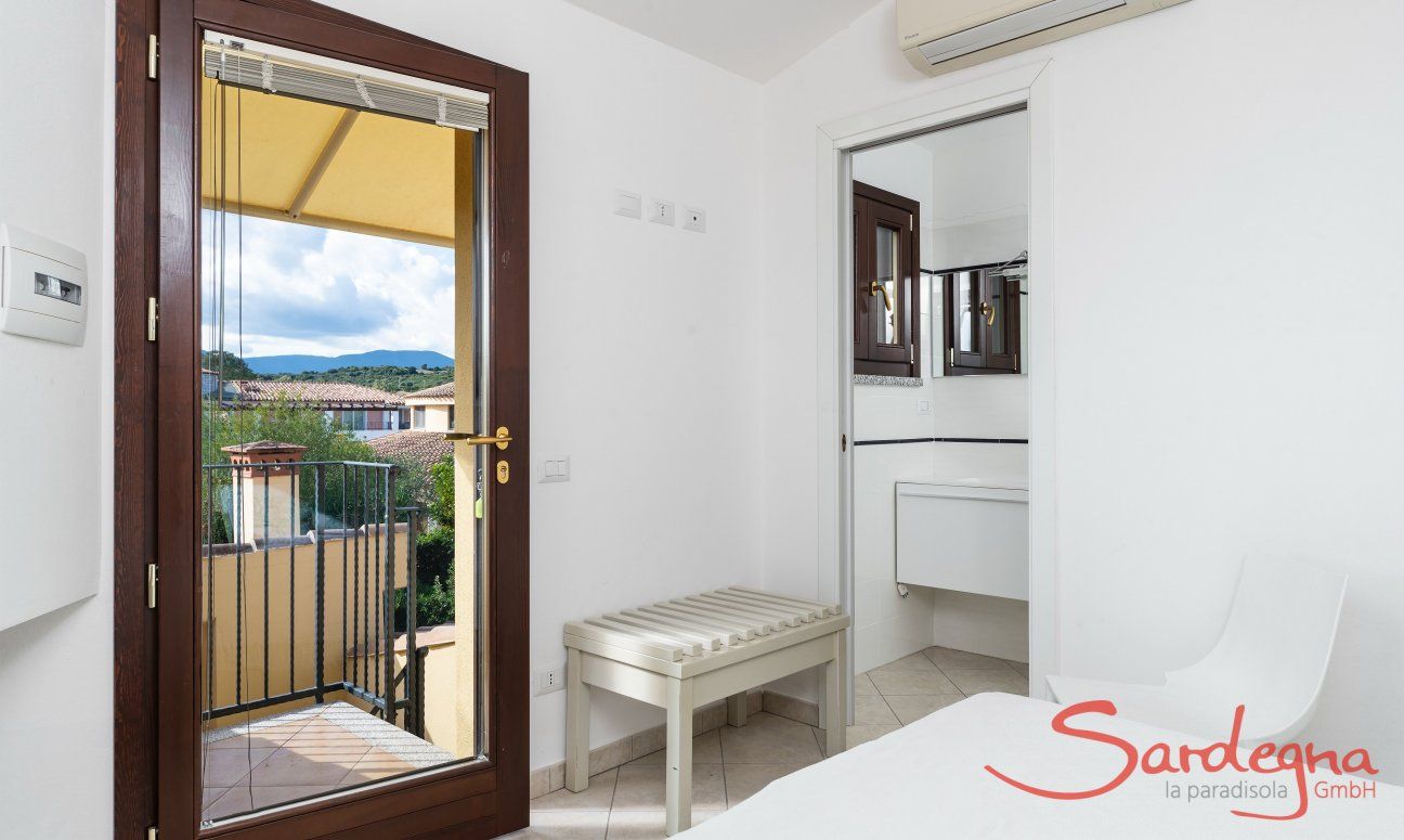 Villa Sandra 43 | Bedroom 3 on the first floor with ensuite bath and privat entrance from the outside House