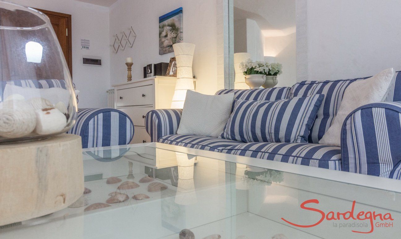 Villa Maestrale | Mediterranean style living room Villa Maestrale, Cala Ginepro, Olbia