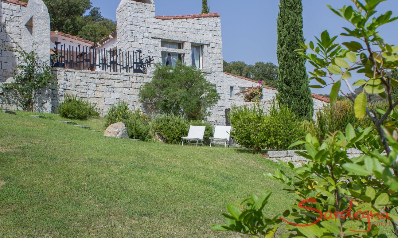 Li Conchi 11 | House view with garden Li Conchi 11, Cala Sinzias