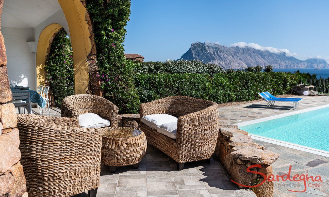 Villa Maestrale | Lounge by the pool area New picture