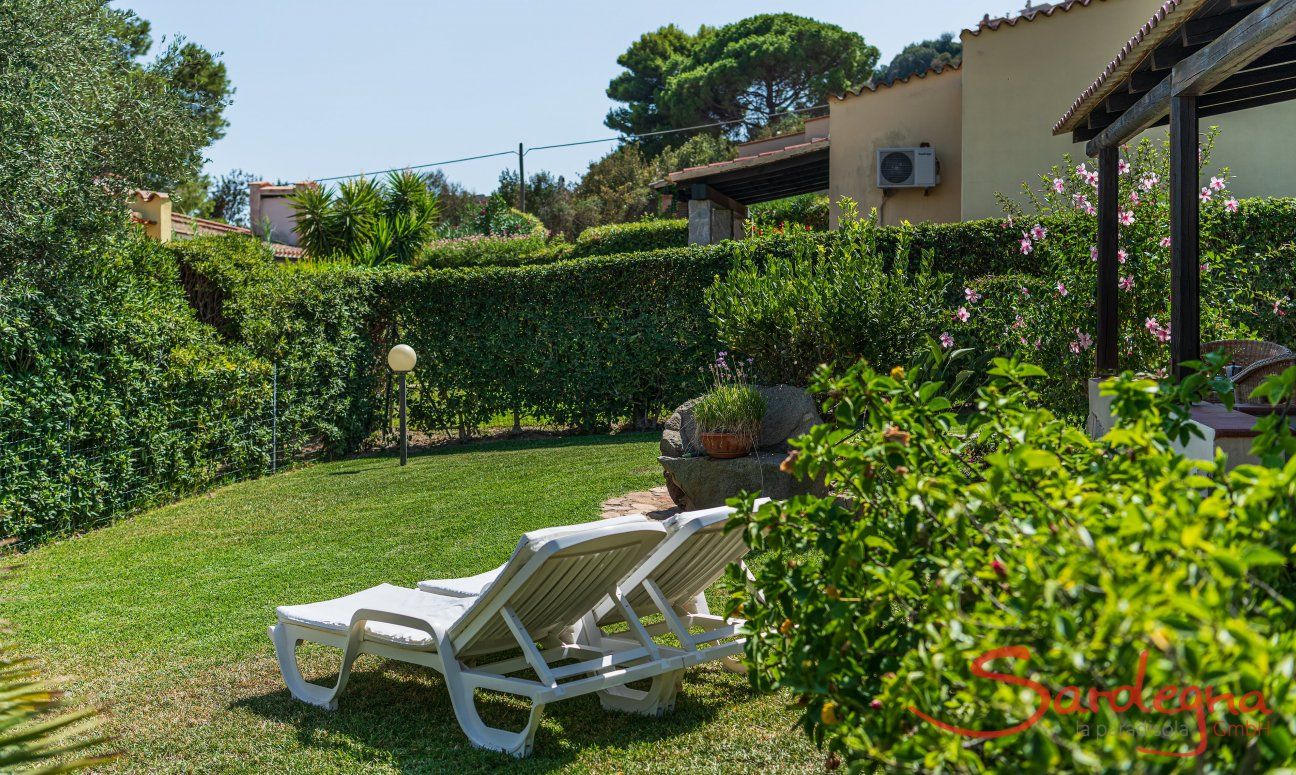 Villa Lucia | Large garden with sun loungers New Picture 2022