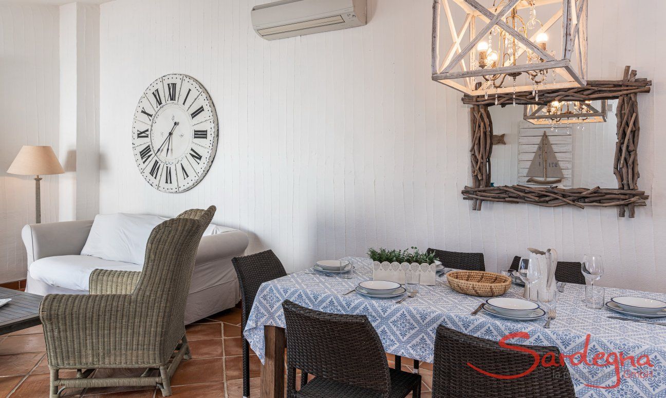 Li Conchi 17 | Living room with dining table New Picture 2022