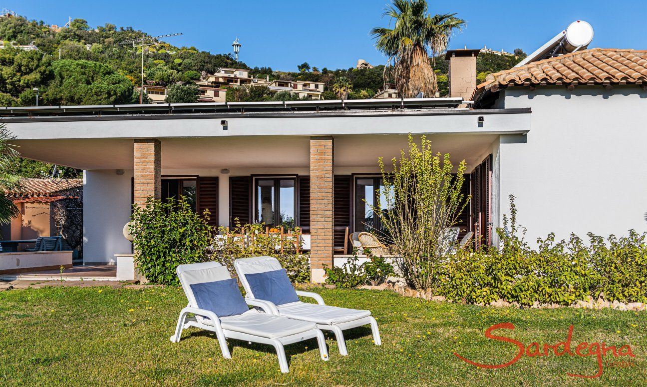 Villa Palme | Garden area with sun loungers New Picture
