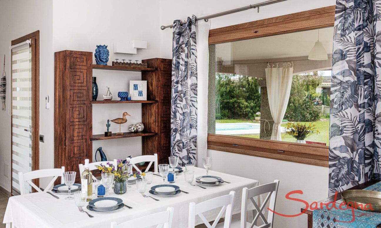 Villa Iris | Light-flooded villa with large windows New Picture