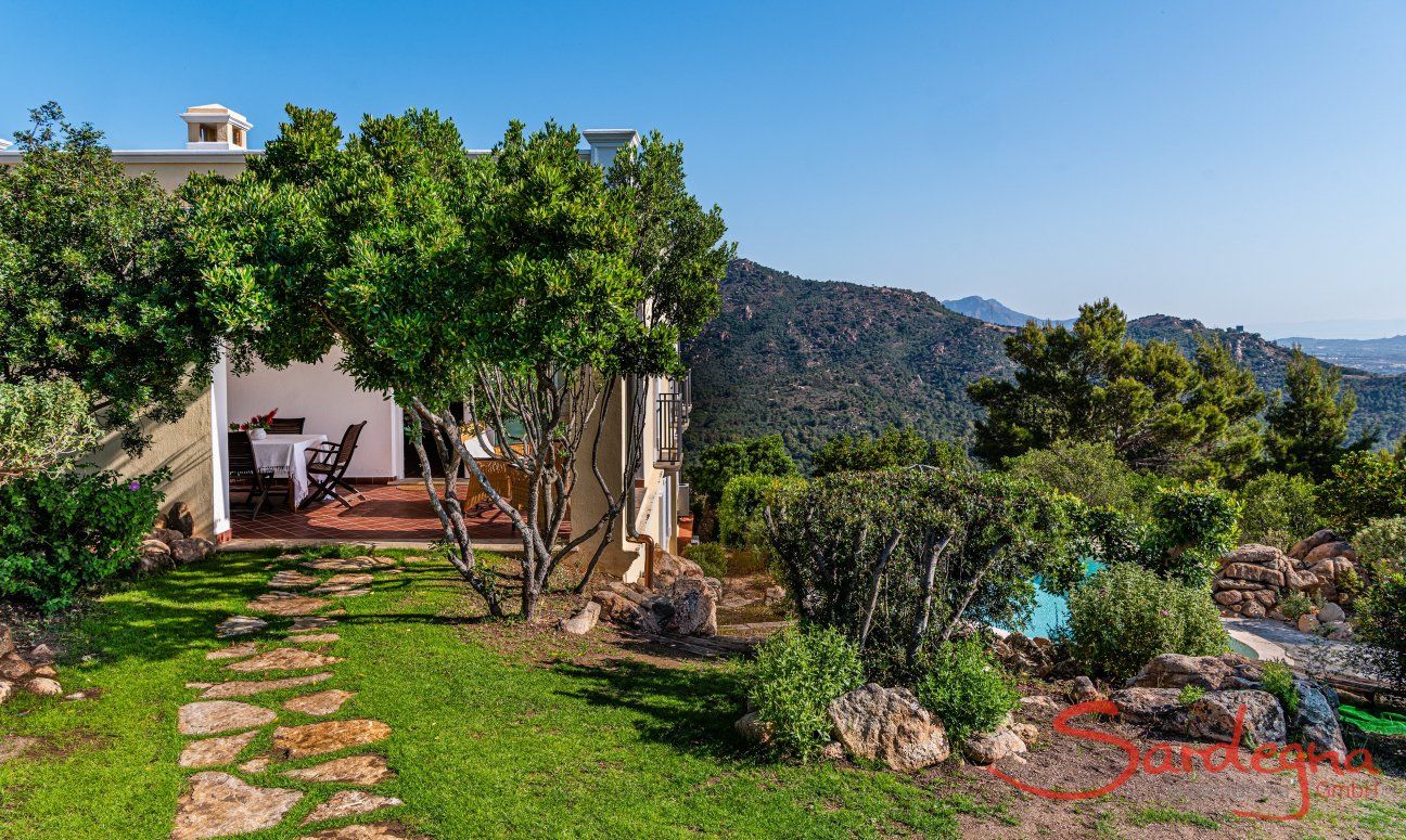 Villa Aquila Alta | Terrace, garden and pool area New Picture