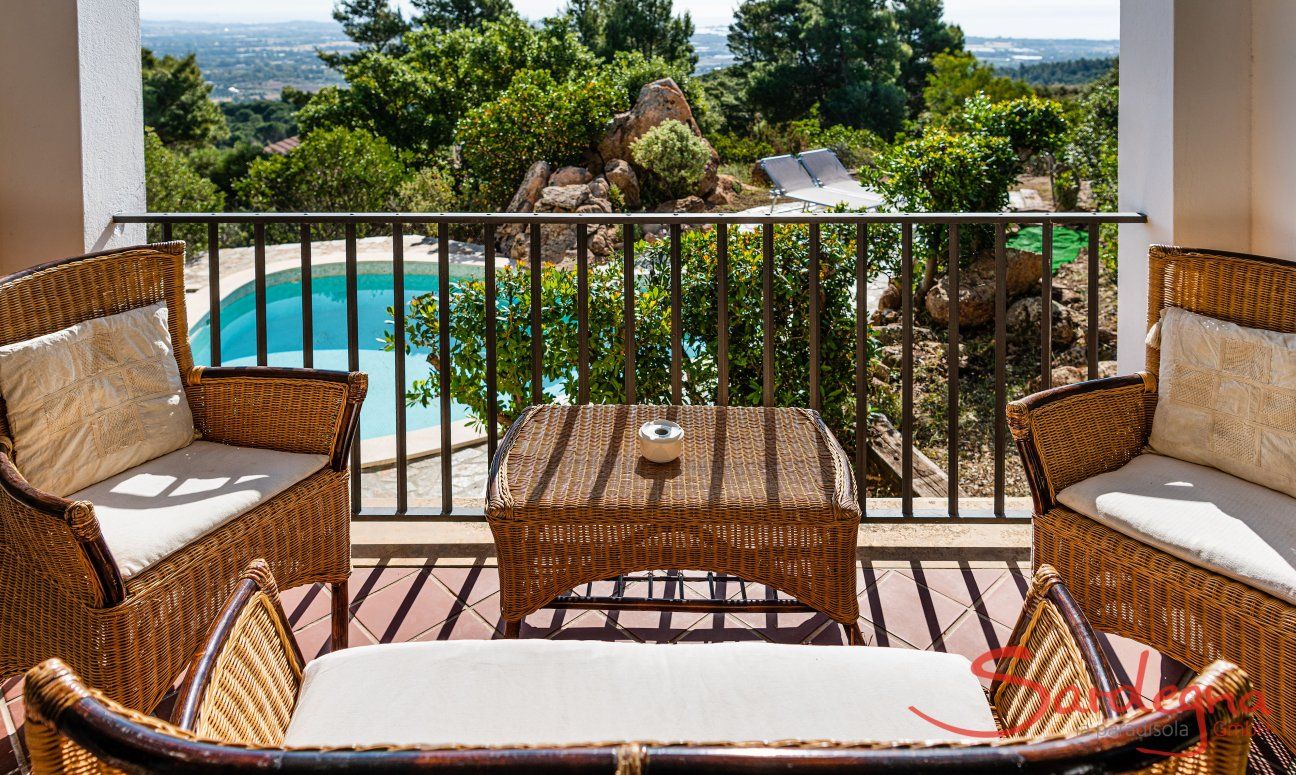 Villa Aquila Alta | View onto the pool New Picture
