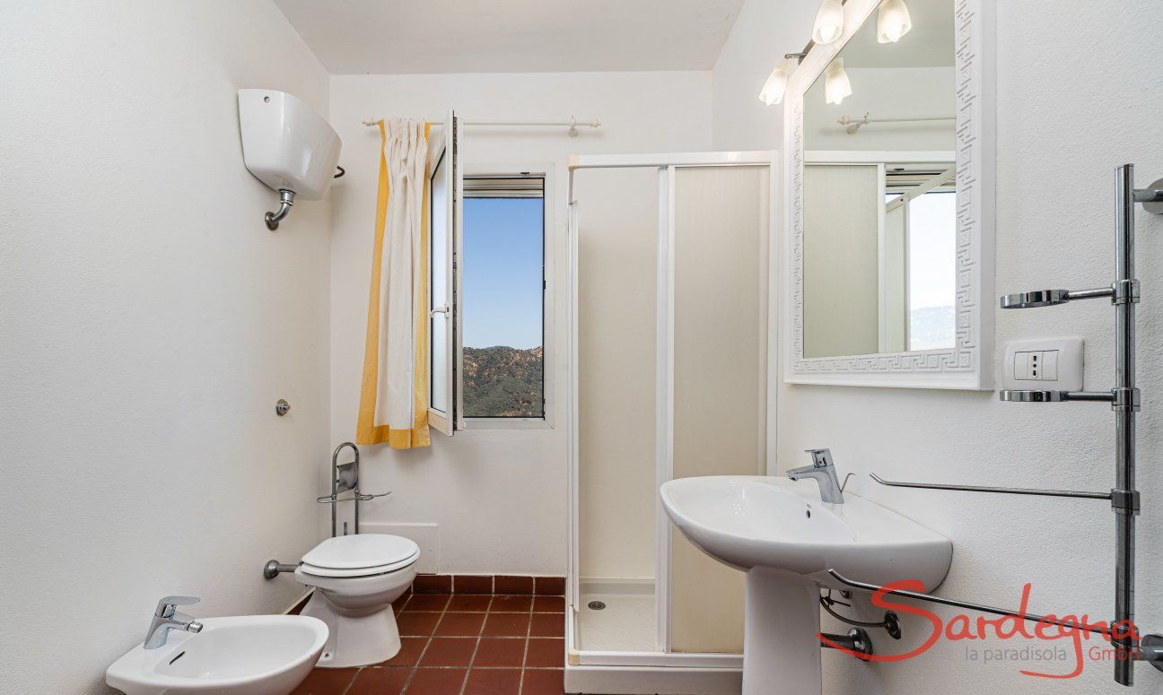 Villa Aquila Alta | Bathroom New Picture