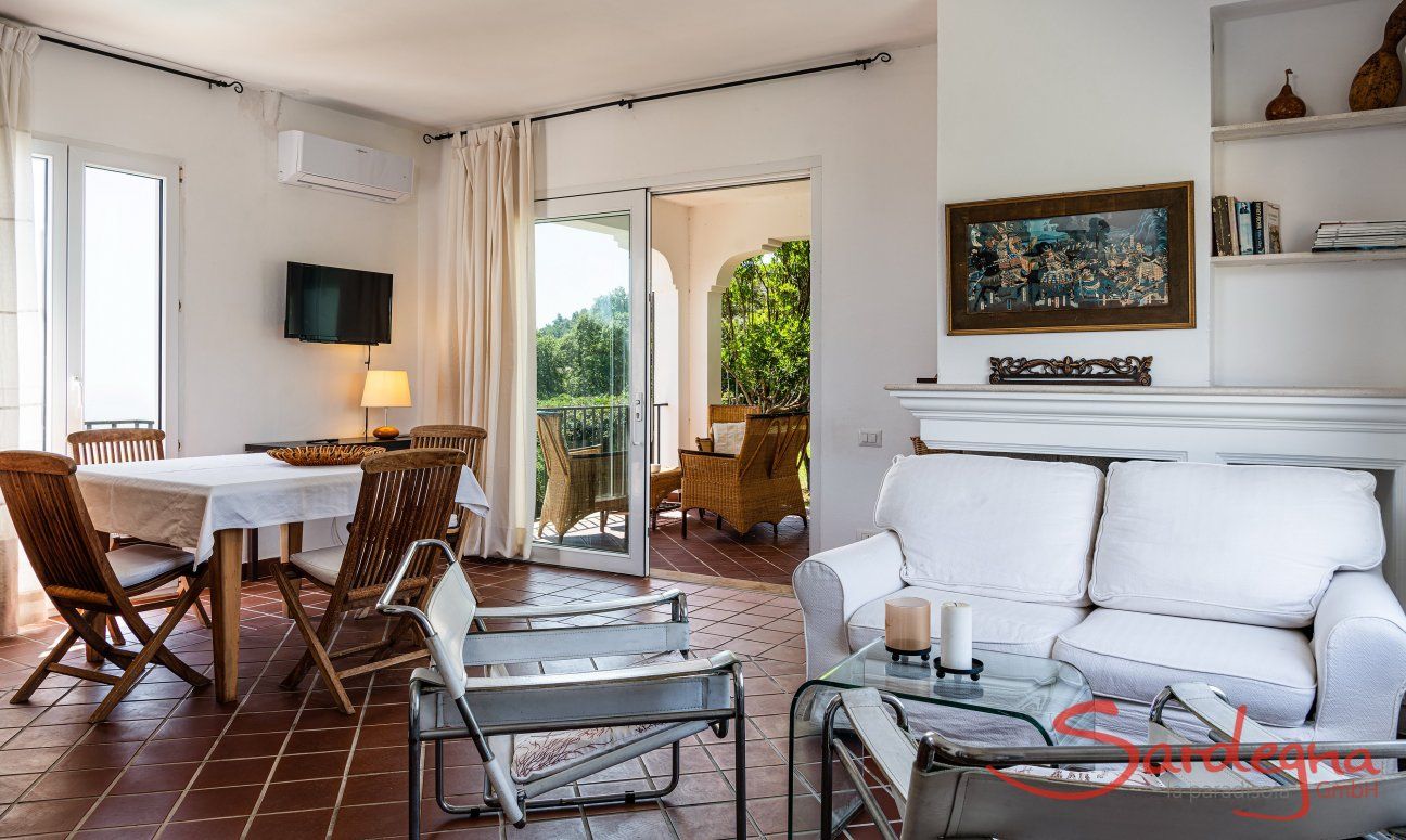 Villa Aquila Alta | Living room and dining area New Picture