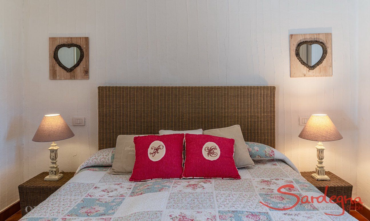 Li Conchi 33 | Bedroom 1 with double bed New Picture 2025