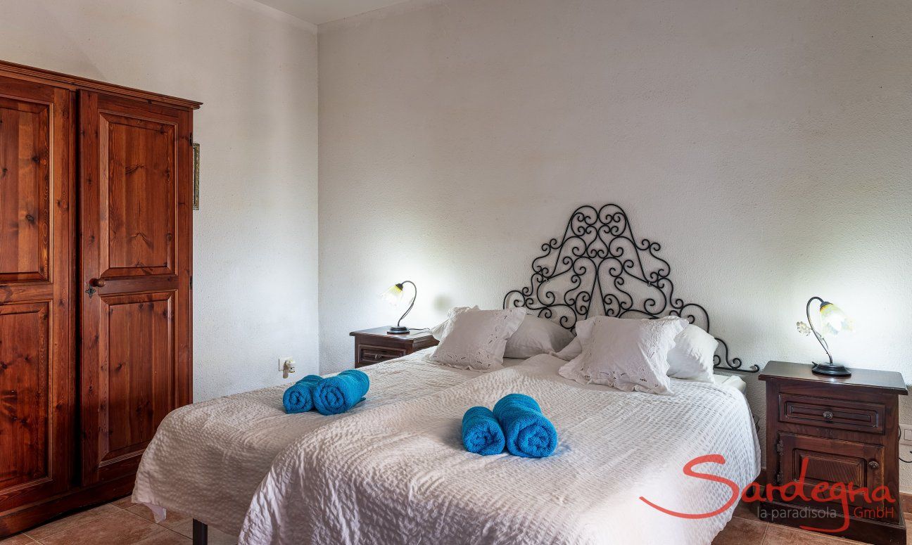 Villa Palme | Bedroom 2 with cupboard New Picture