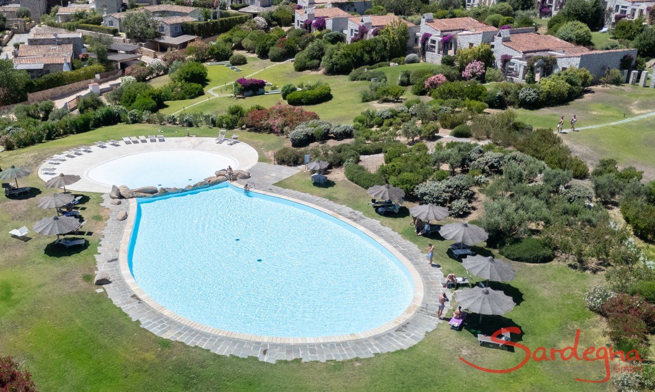 Li Conchi - Pool