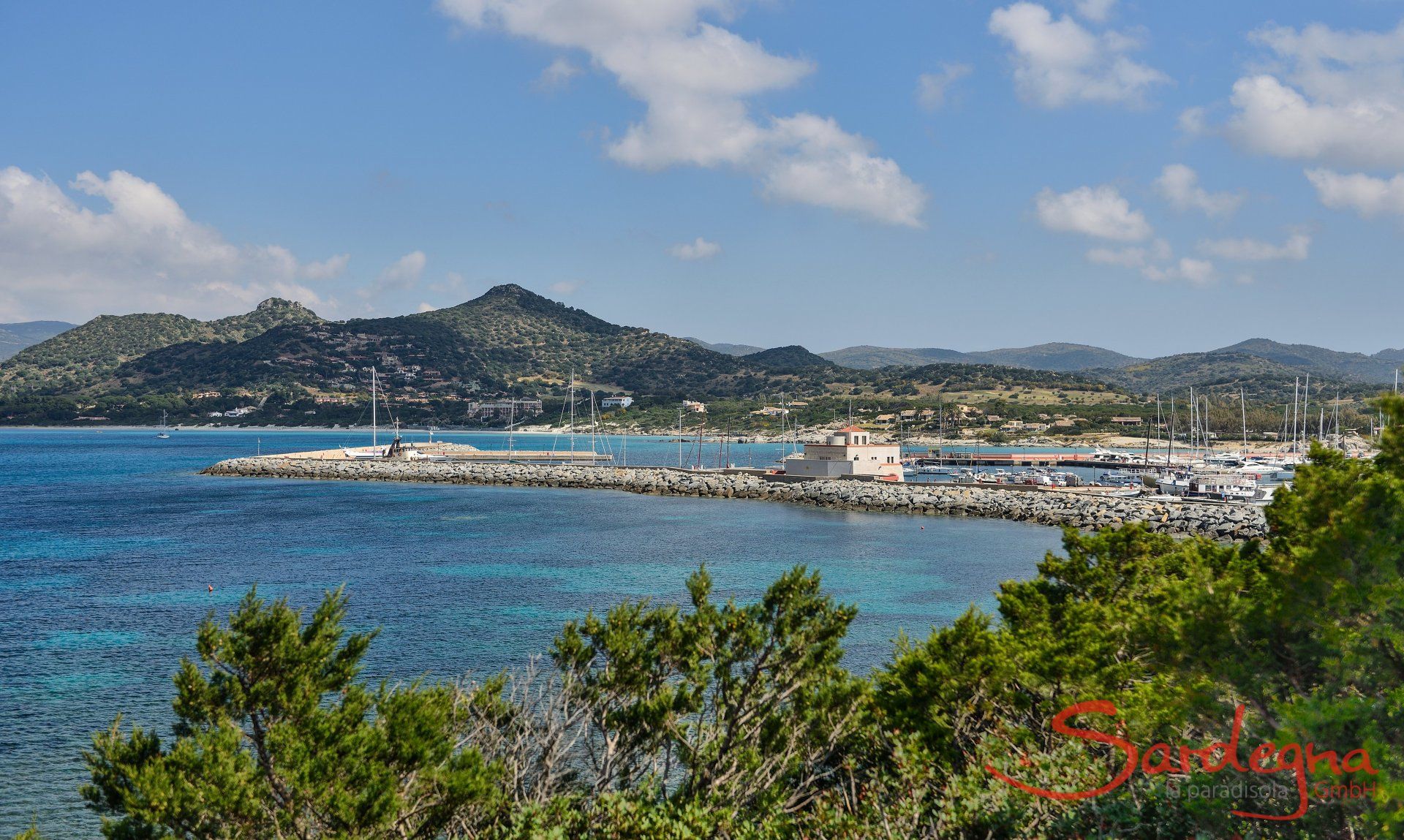 Villasimius - stunning beaches and nightlife in southern Sardinia ...