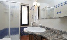 Villa Monica | Bathroom 1 with shower Bathroom 1 with shower