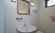 Villetta 12 | Bathroom 1 with shower Bathroom