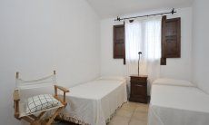 Villa Fiori 4 | Bedroom 2 with two single beds Bedroom 2 with two single beds