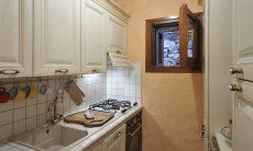 Apartment Country Club 1 | White, small kitchen White, small kitchen