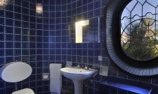 Villa Su Faru 1 | Bathroom 2 first floor with bathtub Bathroom 2 first floor