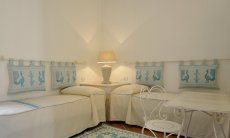 Li Conchi 25 | Bedroom 2 with two single beds Bedroom 2