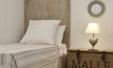 Li Conchi 11 | Bedroom 2 wtih two single beds Bedroom