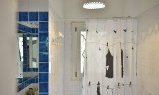 Li Conchi 11 | Bath groundfloor Bath groundfloor