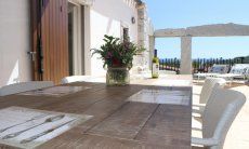 Li Conchi 32 | Seating area outdoor Seating area outdoor