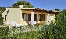 Villa Rosamar | Villa Rosamar, surrounded by plants and flowers Villa Rosamar, surrounded by plants and flowers