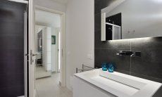 Villa Campidano 21 | Modern bathroom with shower and a big sink Bathroom with shower Villa Campidano 21