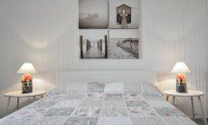 Li Conchi 32 | Bright bedroom with double bed Li Conchi 32