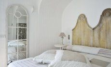 Li Conchi 8 | Bedroom 3, Details Bedroom 2