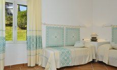 Li Conchi 7 | Bedroom 2 with two single beds Bedroom with two single beds and garden view Li Conchi 7