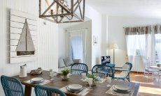 Li Conchi 26 | Dining Table Dining Table