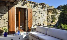 Penthouse Domus 16 | Lounge area in Costa Smeralda style Lounge area in Costa Smeralda style