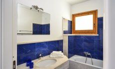 Villa Torretta Chia | Bathroom 3 with bathtub Bathroom 1 with bathtube