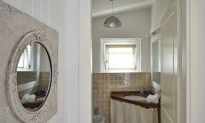 Li Conchi 36 | Bathroom 2 Bathroom 2